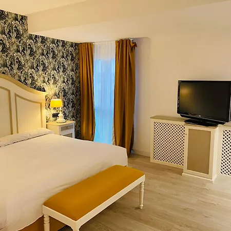 Rey Sancho Otel 4*