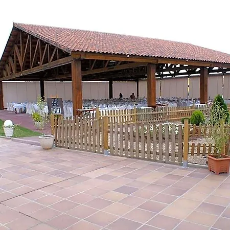 Rey Sancho מלון 4*